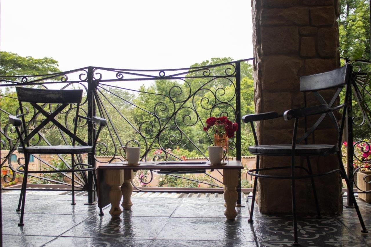 La Casa Nostra Villa Rose Garden Bella Hillcrest Exterior photo