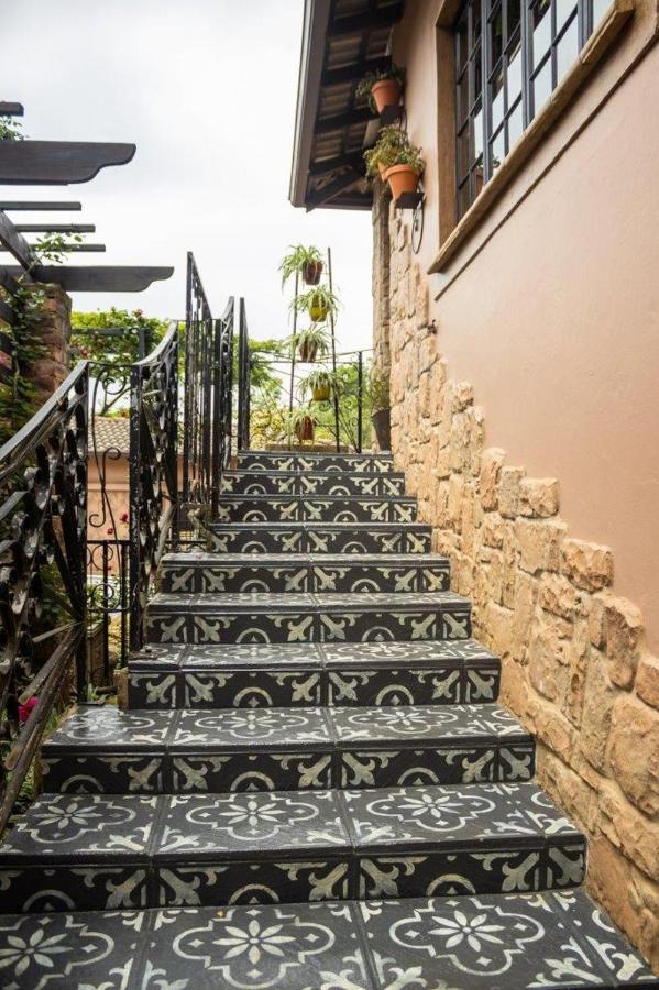 La Casa Nostra Villa Rose Garden Bella Hillcrest Exterior photo